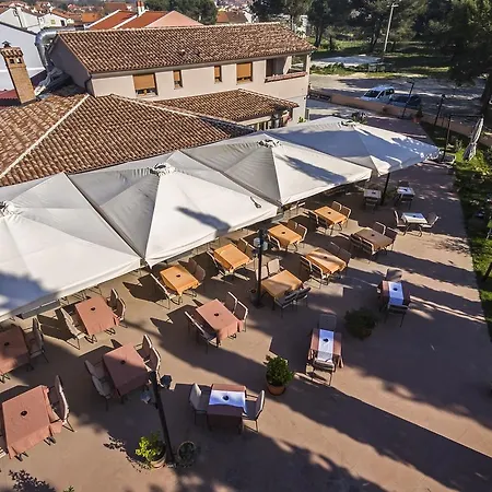 Konukevi Navetta 4*
